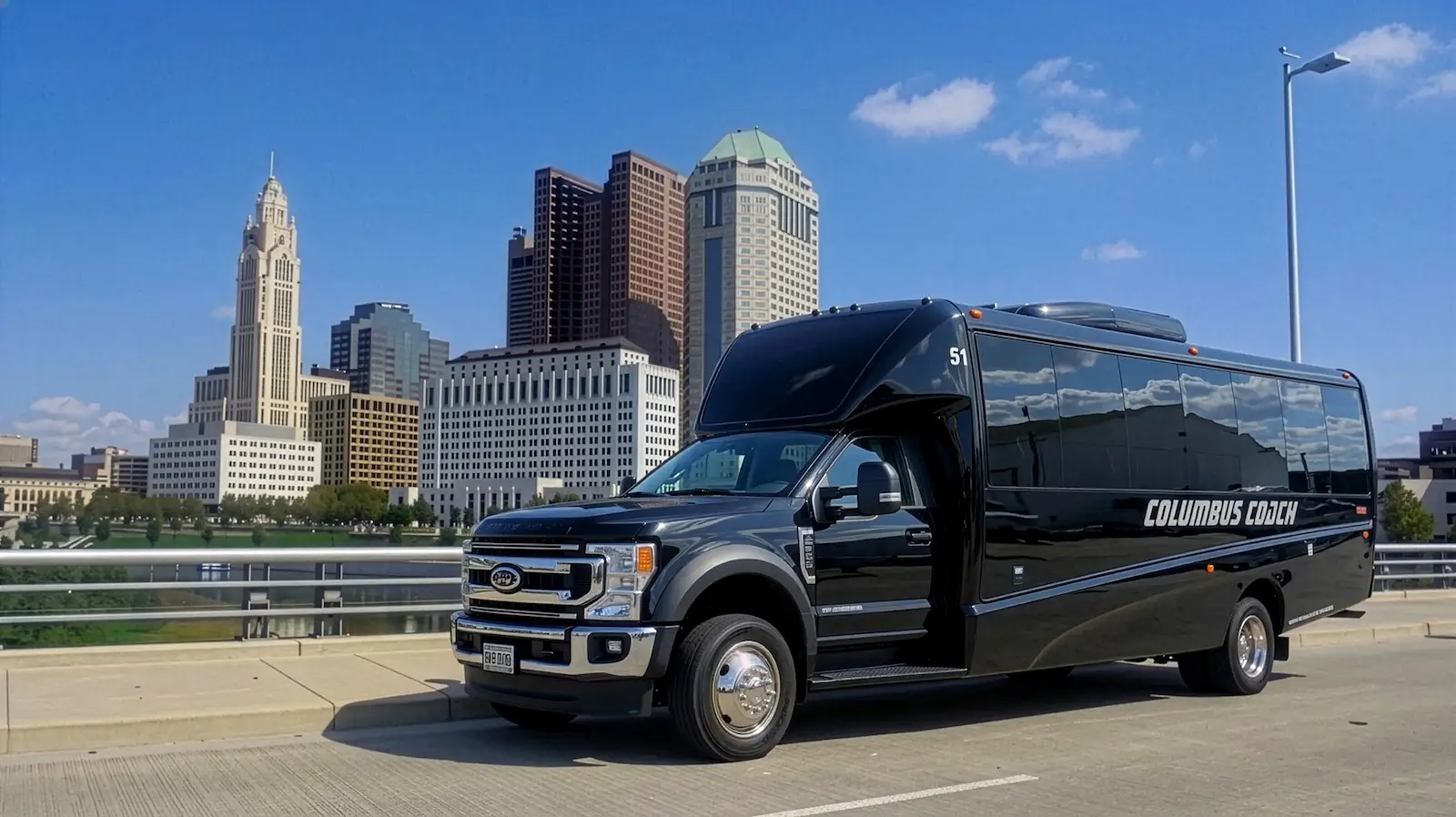 27-Passenger Executive Coach Exterior